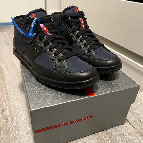Prada Navy High Top sneakers US 8.5 - Picture 7 of 7